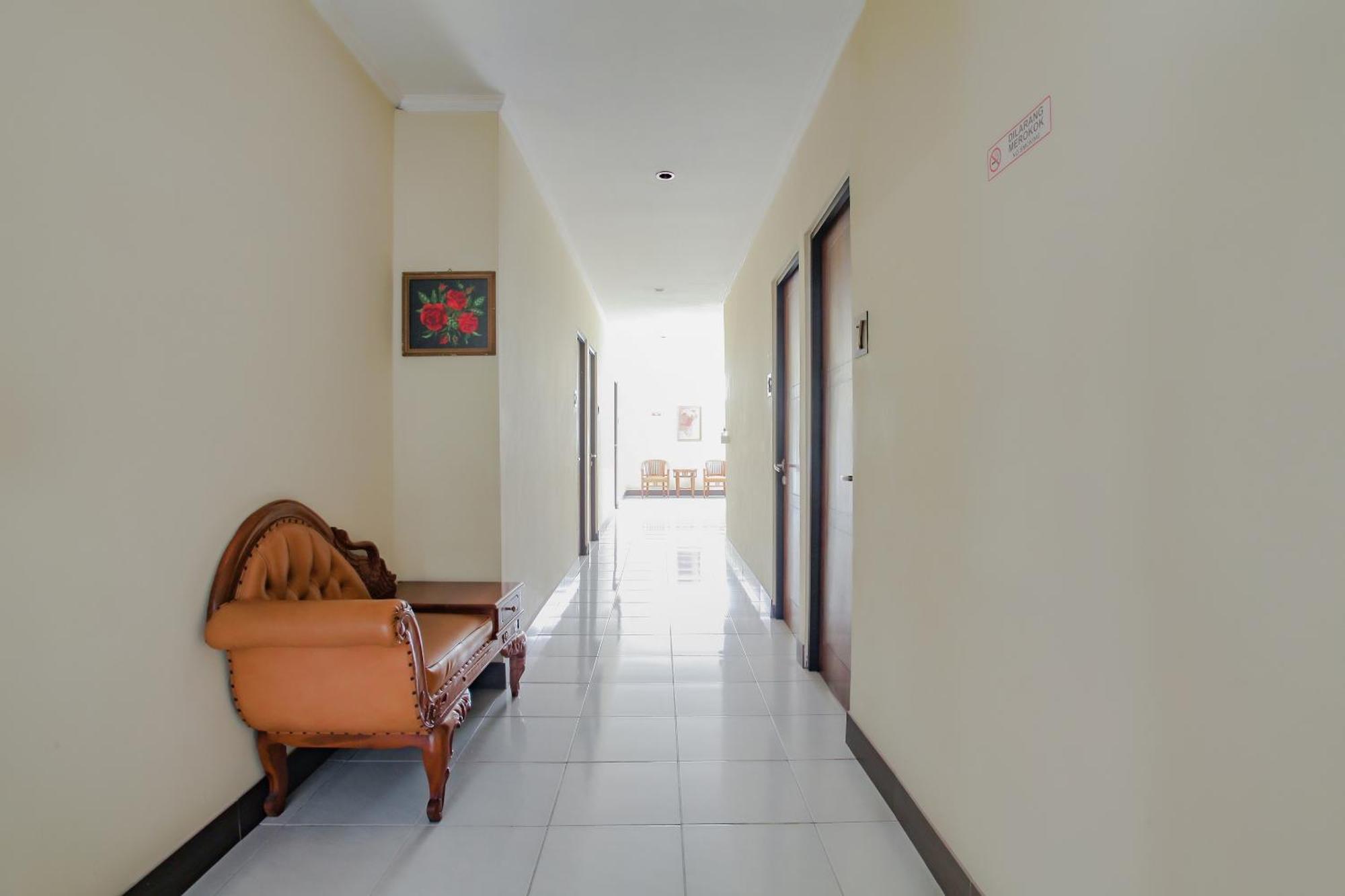 Oyo Life 90091 Wisma Pakuan Syariah 茂物 外观 照片